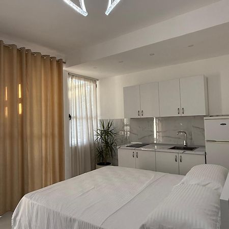 Elio'S Room Durrës 外观 照片