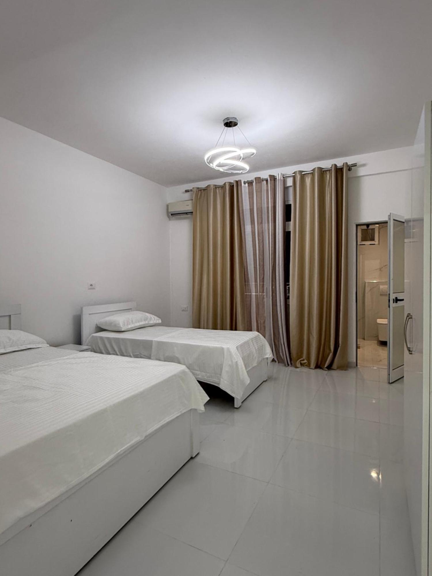 Elio'S Room Durrës 外观 照片